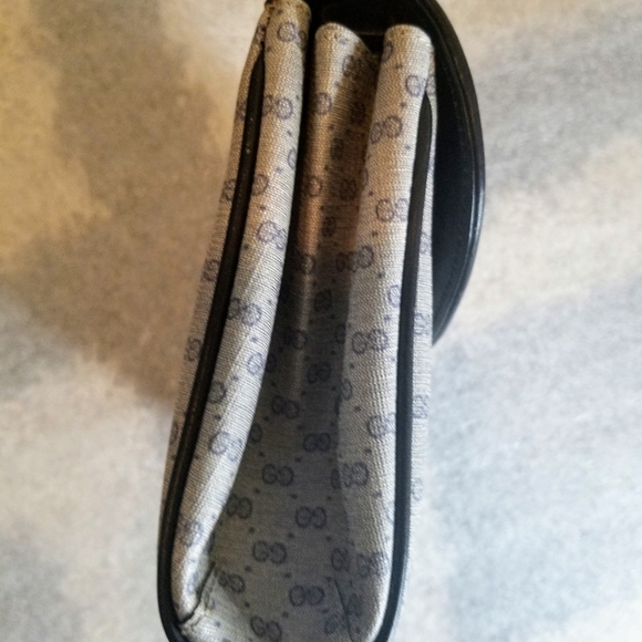 💯Authentic Vintage Gucci RARE Crossbody - Picture 5 of 10